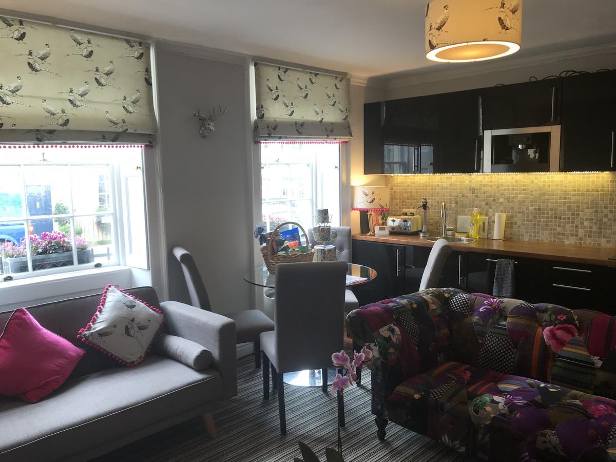 City Centre - Rivers Street, Quiet 2 Bed Ground Floor Georgian Garden Apartment Bath Buitenkant foto