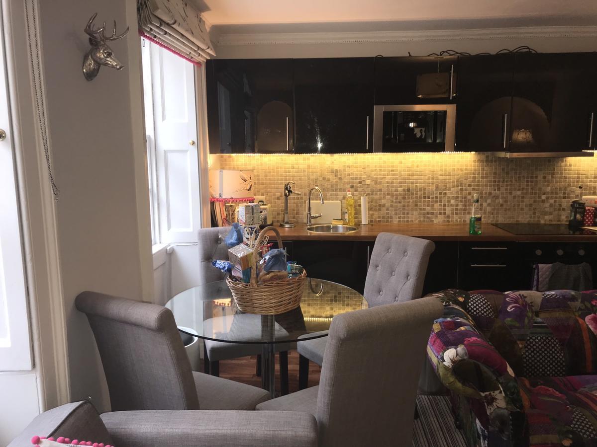 City Centre - Rivers Street, Quiet 2 Bed Ground Floor Georgian Garden Apartment Bath Buitenkant foto